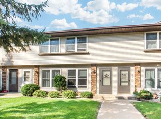 908 12th Ave S, Onalaska, WI 54650