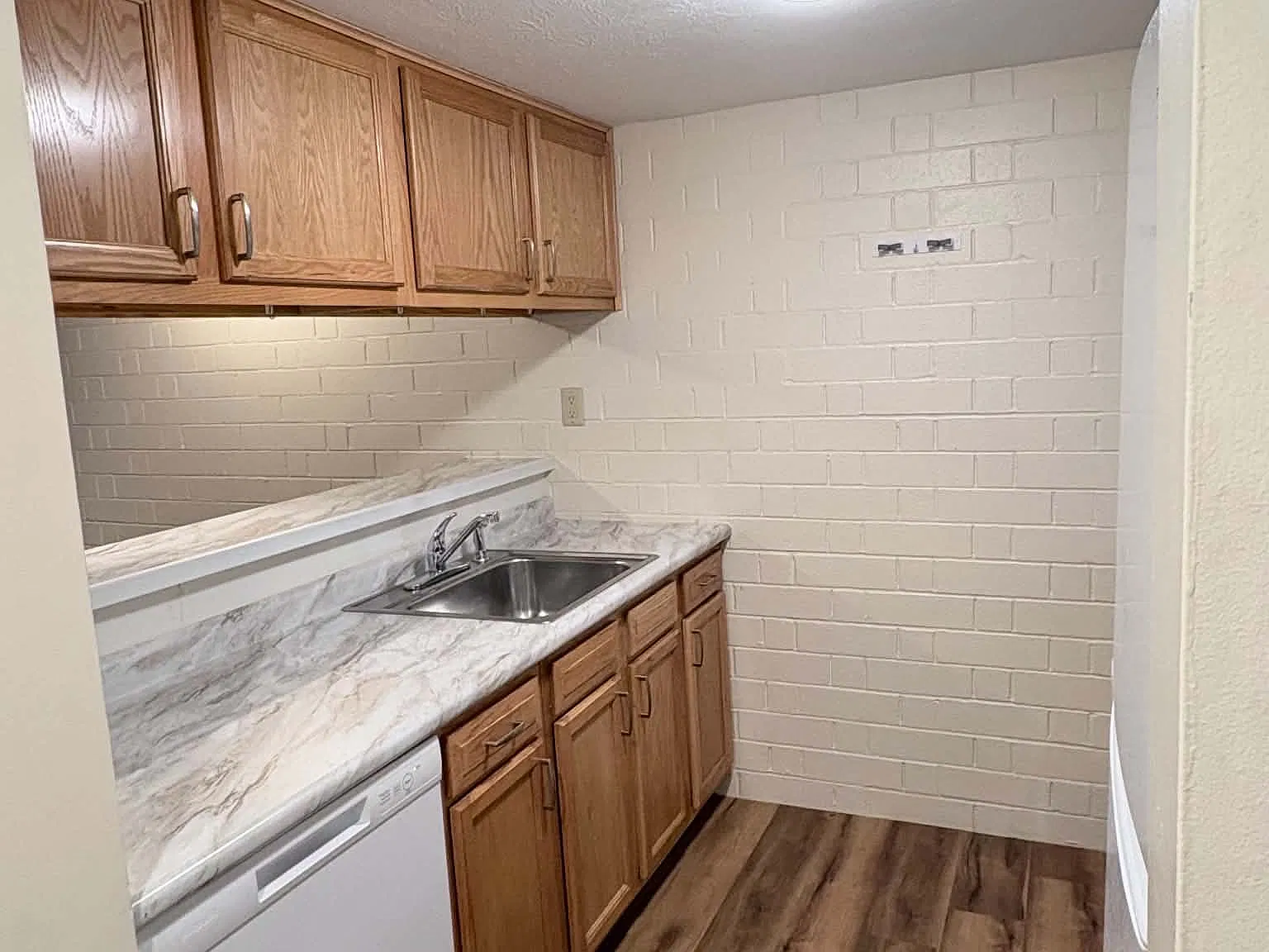 38405 N Lane Rd — Photo 2