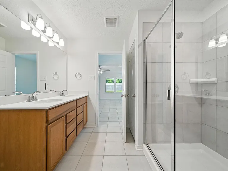 539 Broken Boulder St — Photo 11