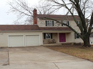 4910 NW Brickyard Rd, Topeka, KS 66618