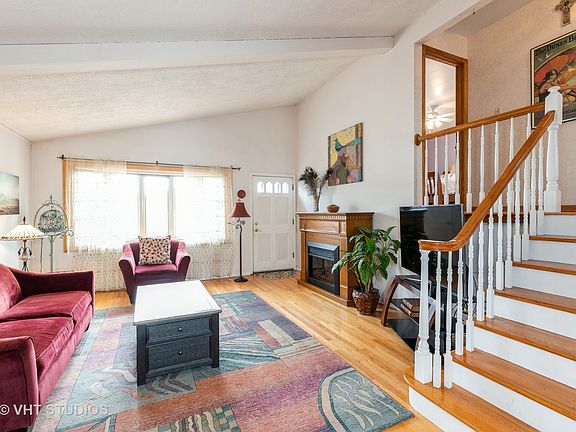 2nd image of 17334 Oleander Ave