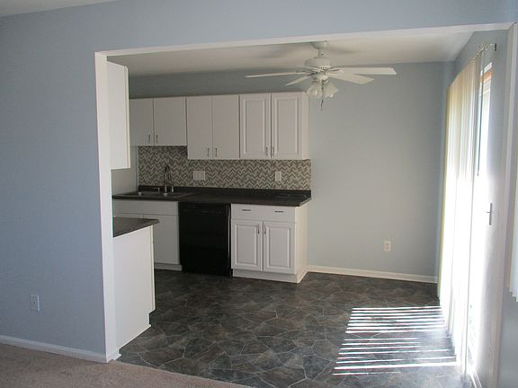 4th image of 50043 S Horst Ct