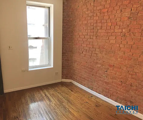 Rented by Taichi Fudosan | media 10