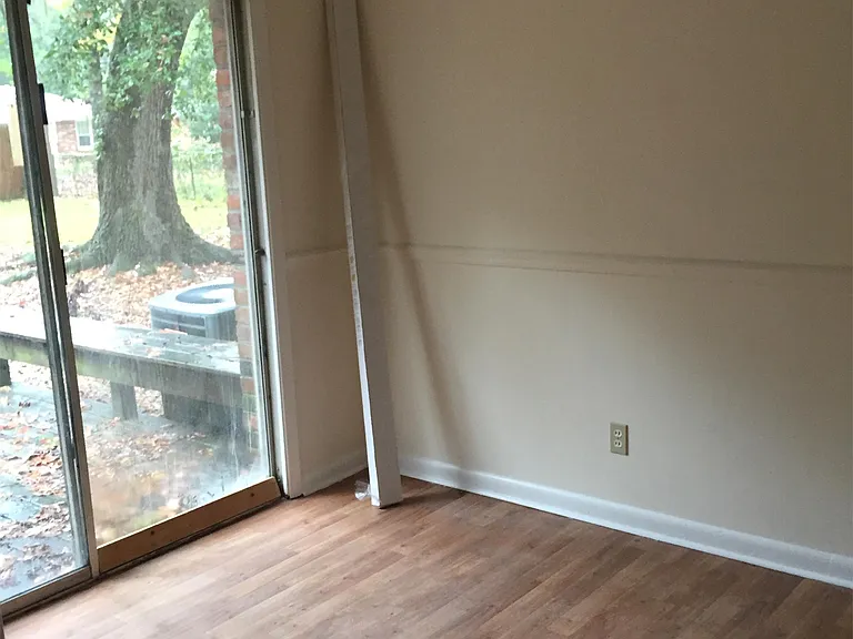 520 Mimosa Pl — Photo 5