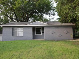 1408 Woodcrest Dr, Mesquite, TX 75149