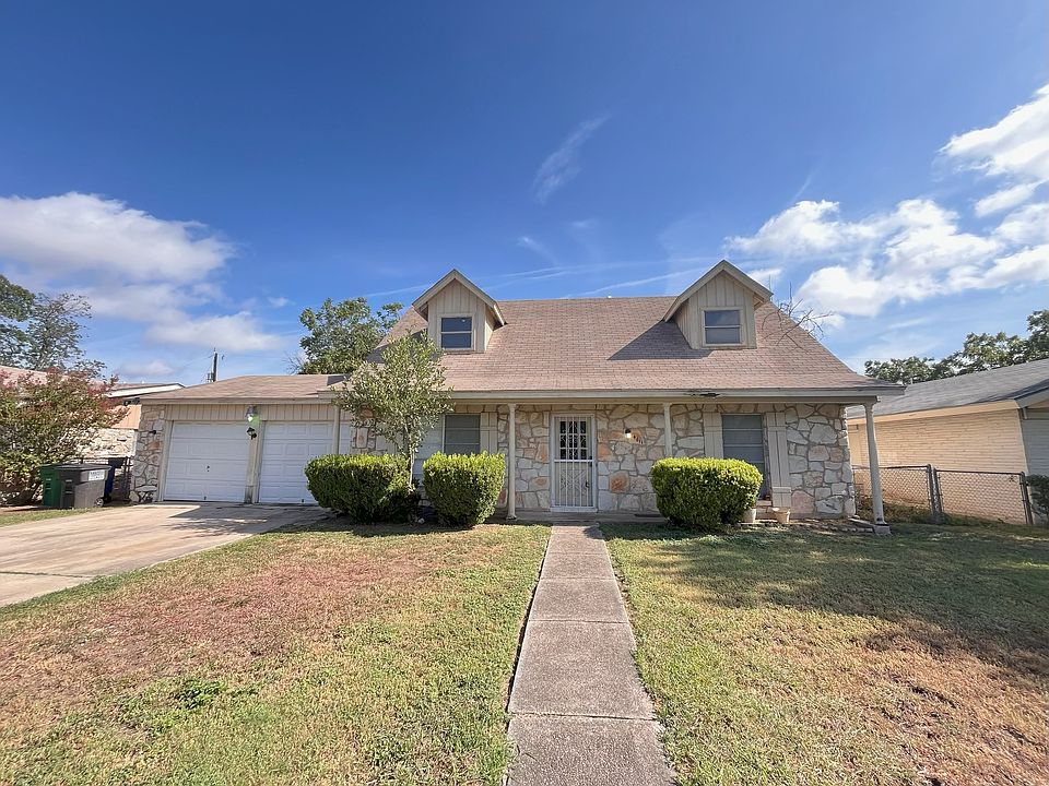 1st image of 4611 Lavender Ln