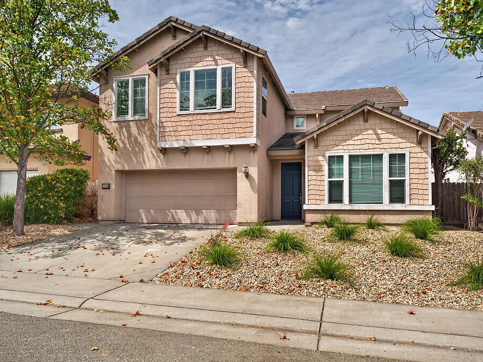 2948 Fescue Way