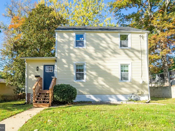 7002 Taylor Ter, Hyattsville, MD 20784
