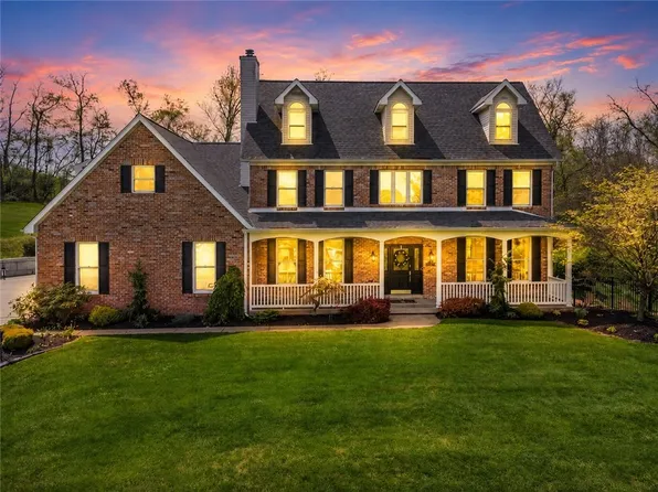 1140 S Whitmore Rd, North Huntingdon, PA 15642