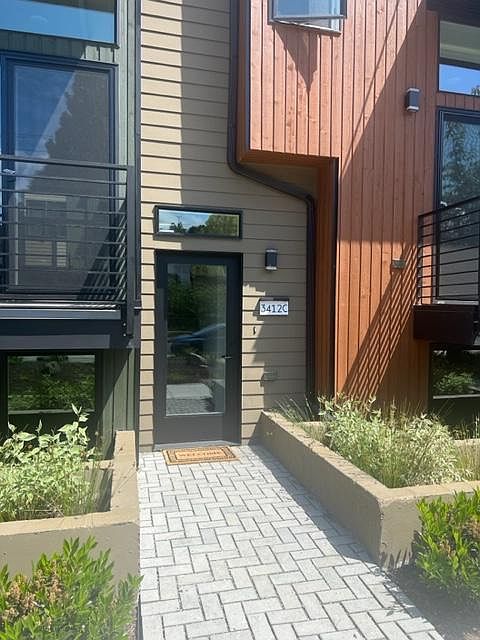 1st image of 3412C 34th Ave W