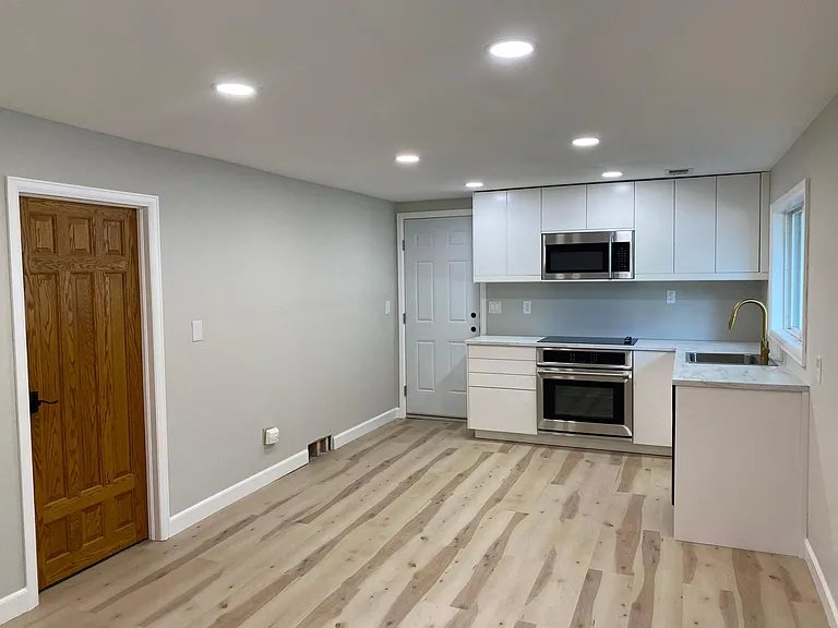 1159 Lefthand Dr #B — Photo 9