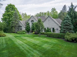 1820 Strathshire Hall Pl, Powell, OH