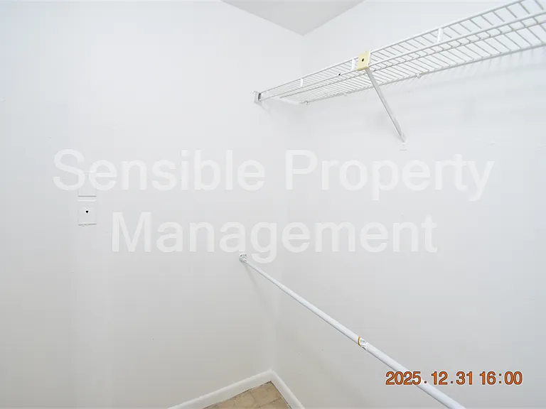 6618 N Church Ave #D — Photo 20