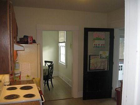 5th image of 400 Conway St