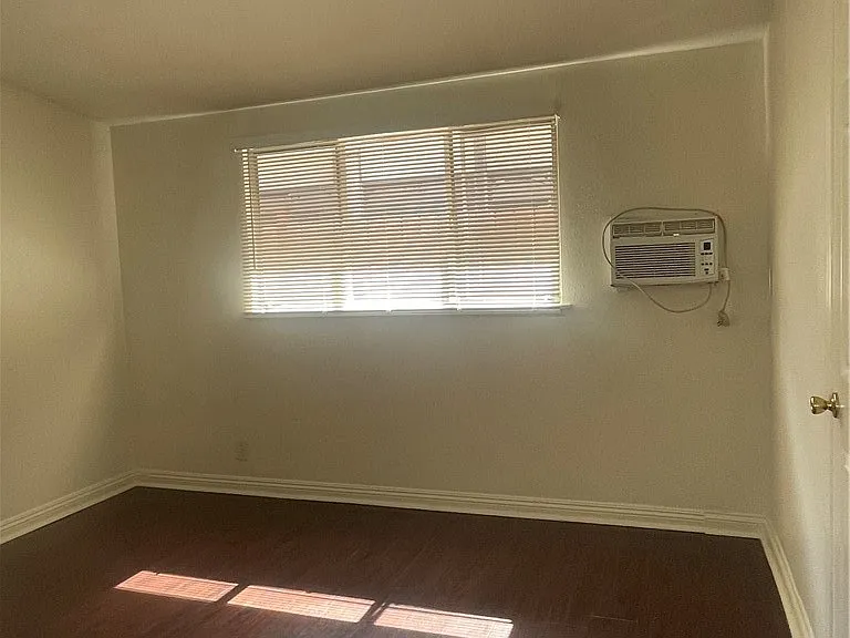 528 Cherry Ave #B — Photo 11