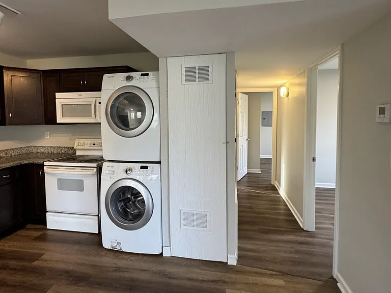5214 Cedrus Cir — Photo 14