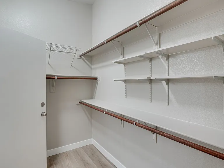 11051 Cresco Ct — Photo 21