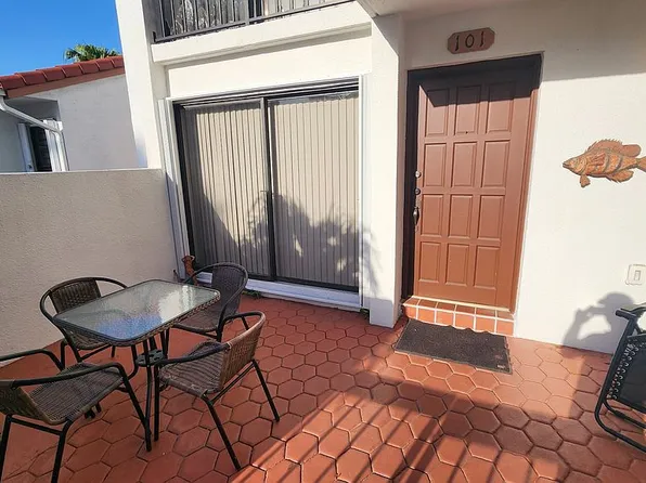 7445 SW 153rd Pl APT 101-3, Miami, FL 33193