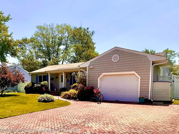 3226 Mattapan Avenue, Point Pleasant, NJ 08742