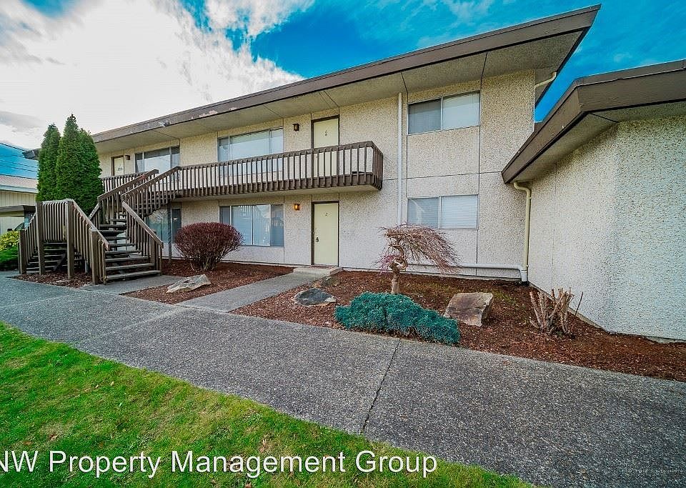 1st image of 1526 7th St APT 2