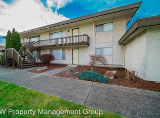 1526 7th St APT 2, Marysville, WA 98270