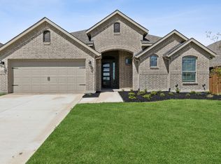 625 Red Maple Rd, Waxahachie, TX 75165