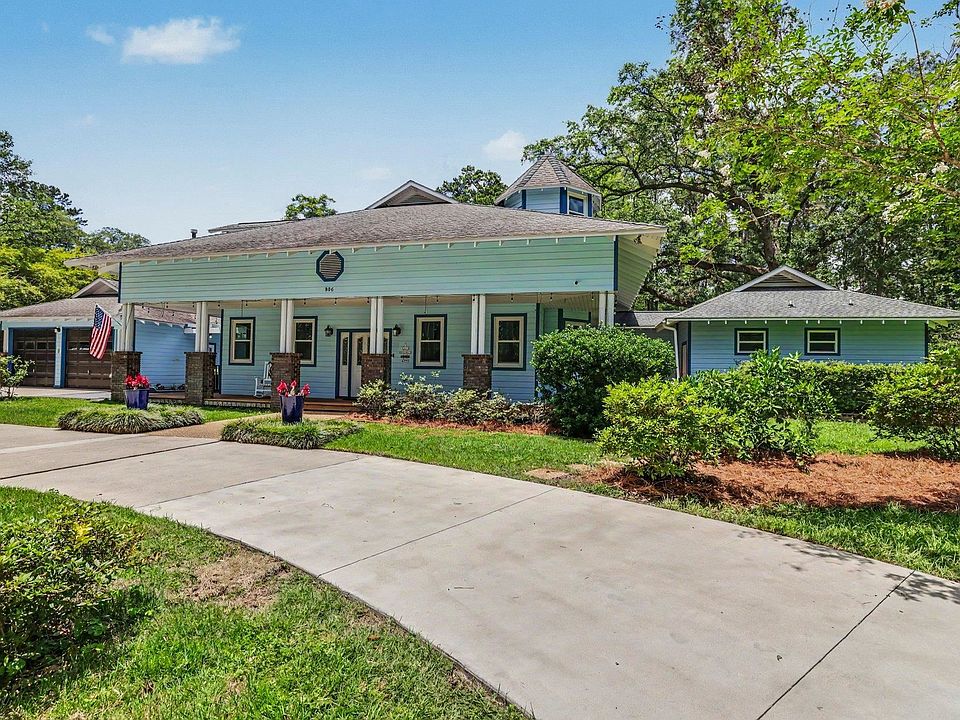 1st image of 806 Piedmont Dr