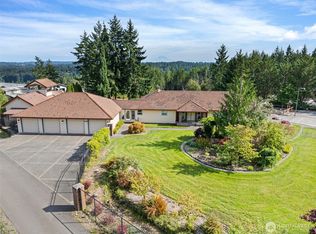 5149 NW Viewpoint Lane, Bremerton, WA 98312