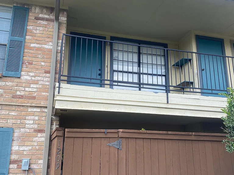 8801 Hammerly Blvd — Photo 28