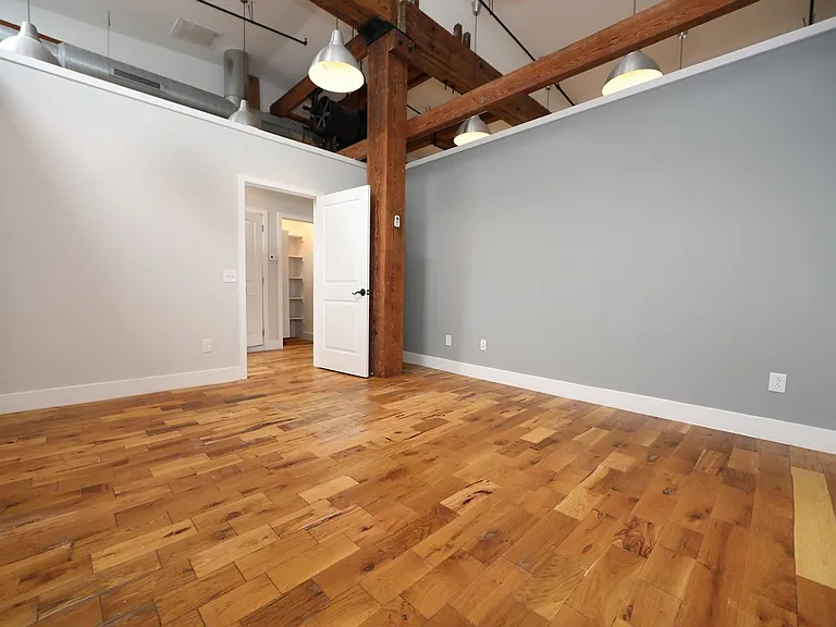 1822 E Glenwood Ave — Photo 15