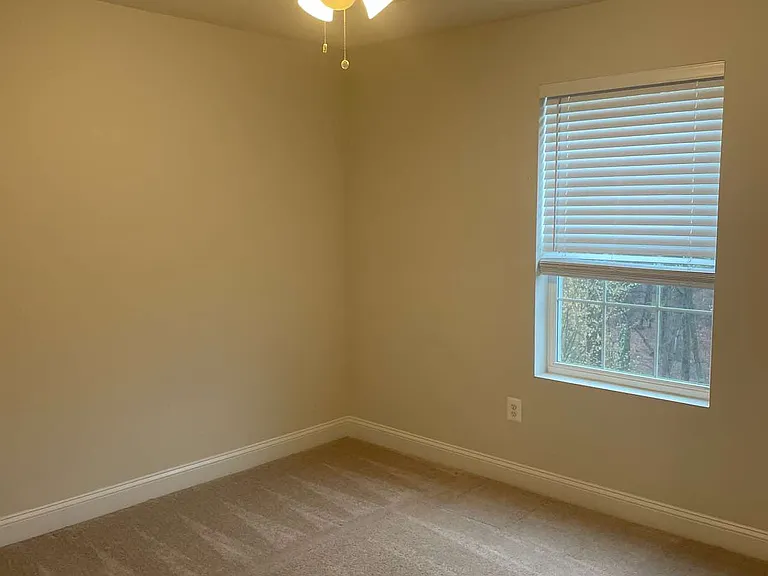1527 Witchhazel Cir #1 — Photo 10