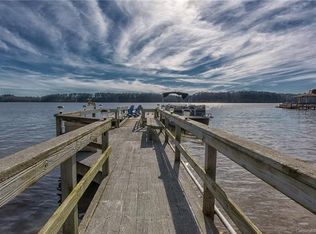 450 Mainsail Rd, Salisbury, NC 28146