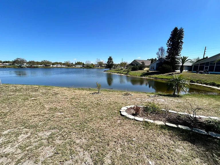 10401 Barnett Loop — Photo 23