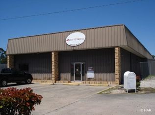 6522 Interstate Highway 10 W, Orange, TX 77632
