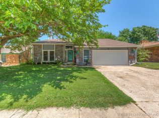 2208 W Boston St, Broken Arrow, OK 74012