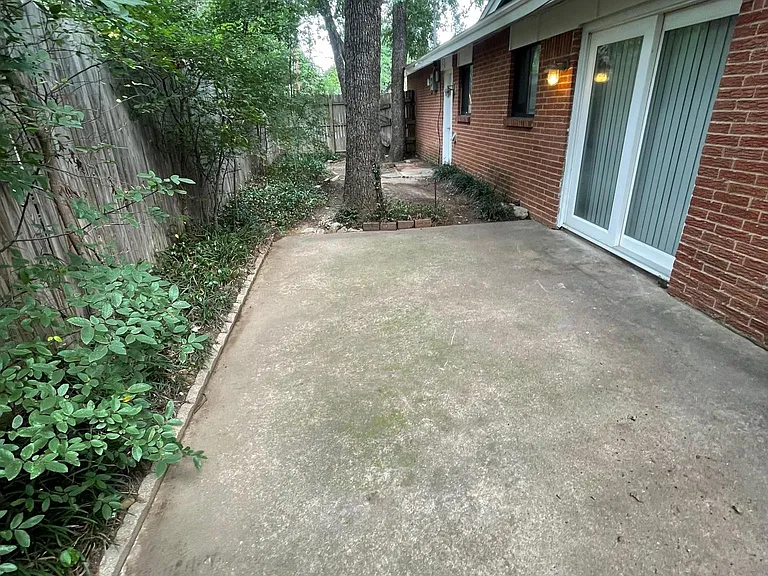 2823 Norwood Ln — Photo 8