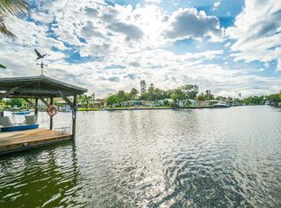 1135 Samar Rd, Cocoa Beach, FL 32931