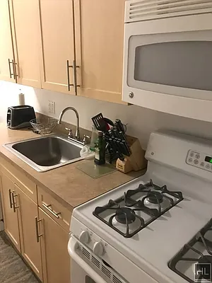 Rented by Highline Residential | media 16