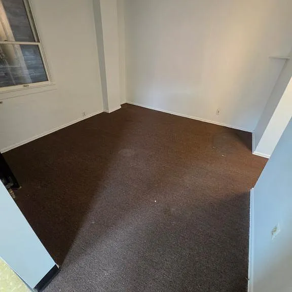 546 Bessemer Ave — Photo 5