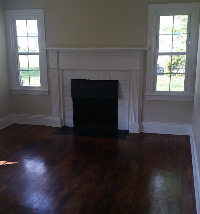 1st image of 1203 Poston Cir