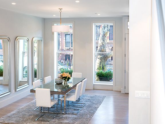5th image of 225 Carlton Ave #2