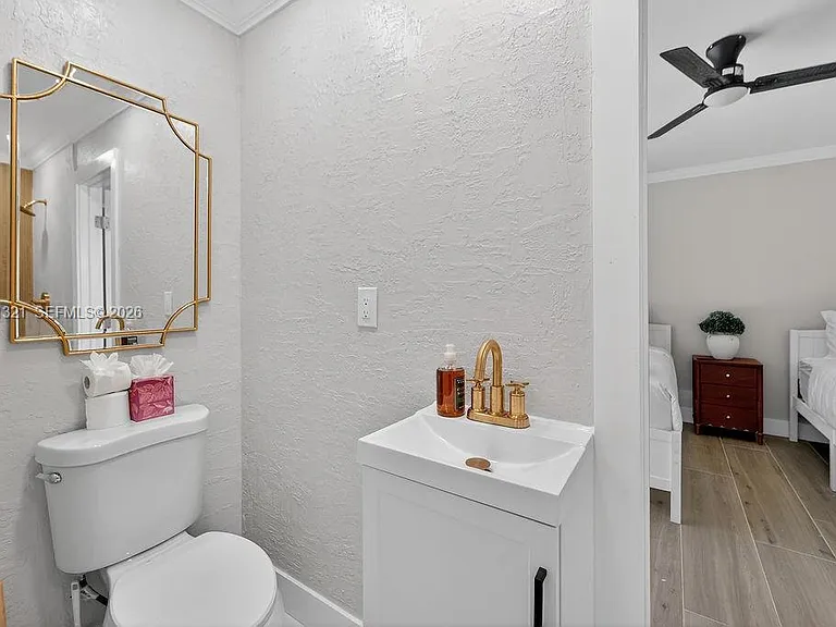 756 Cinnamon Rd — Photo 32