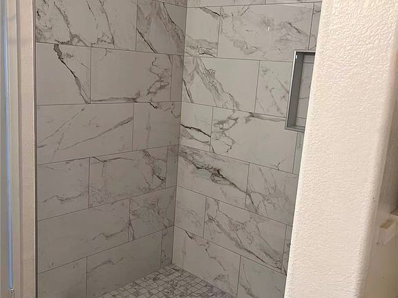 5th image of 7885 W Flamingo Rd Unit 2160
