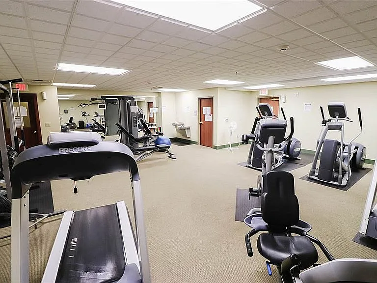 360 W Washington Ave #510 — Photo 22