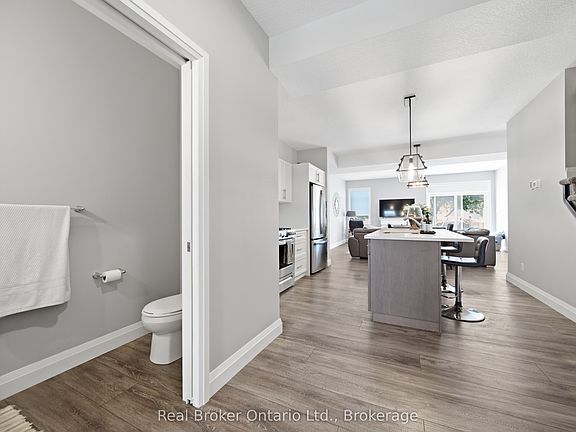 5th image of 103 Stephenson Way