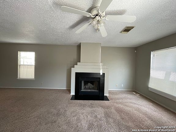 2nd image of 4923 Kenton Lk