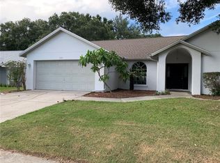 1616 Powder Ridge Dr, Valrico, FL 33594