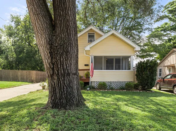 3922 36th St, Des Moines, IA 50310