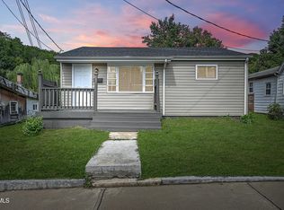 942 9th St, Bristol, TN 37620