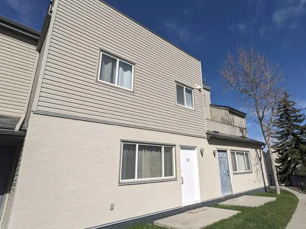1540 E 29th St NW #702, Calgary, AB T2N 4M1